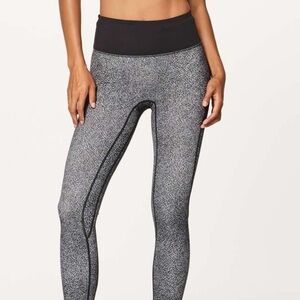 Lululemon Run The Day 7/8 Tight (25") Fractal Dark Starlight Black / Black